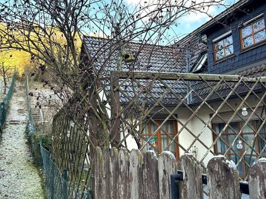 Haus zum Kauf 399.000 € 6 Zimmer 692 m² Grundstück Mühlbach Karlstadt 97753