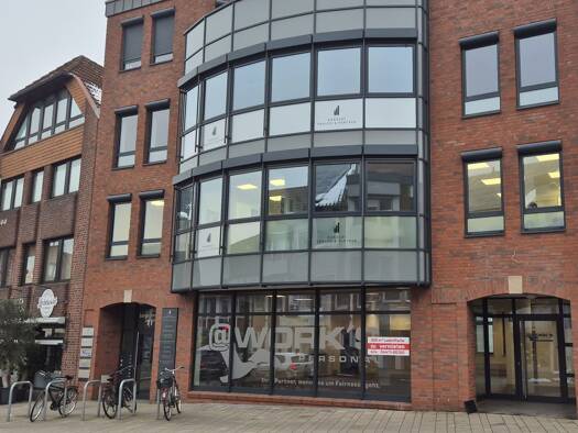 Laden zur Miete provisionsfrei 2.400 € 2 Zimmer 198 m² Verkaufsfläche Lange Straße 71 Cloppenburg Cloppenburg 49661