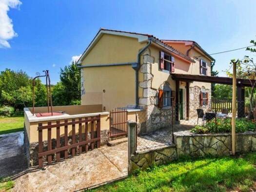 Einfamilienhaus zum Kauf 290.000 € 4 Zimmer 134 m² 370 m² Grundstück Labin 52220