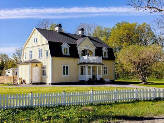 Villa zum Kauf provisionsfrei 398.000 € 246 m² 17.000 m² Grundstück Växjö