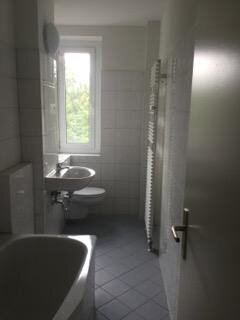 Wohnung zur Miete 478 € 2 Zimmer 65,7 m²<br/>Wohnfläche 2.<br/>Geschoss 02.12.2024<br/>Verfügbarkeit Am Dahlienheim 26 Leuben (Altleuben) Dresden 01257