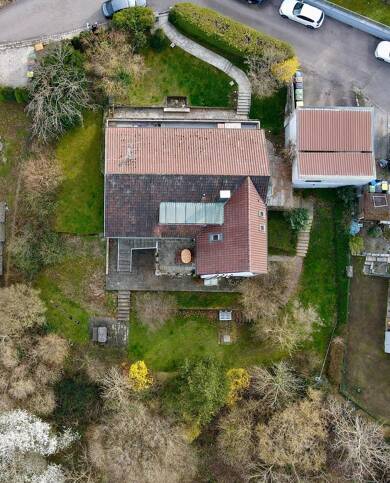 Mehrfamilienhaus zum Kauf 10 Zimmer 328 m² 1.508 m² Grundstück Gerlingen 70839