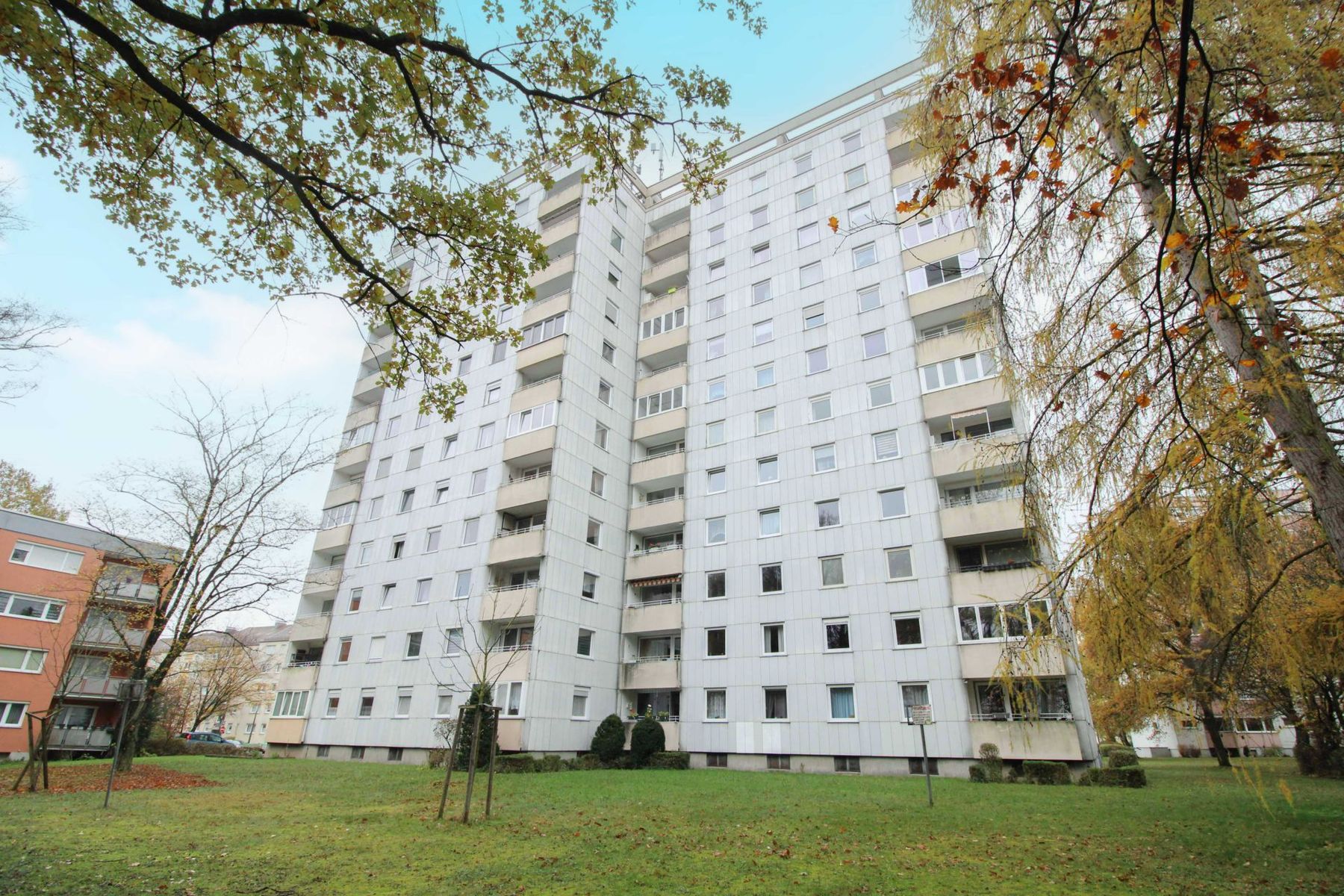 Wohnung zum Kauf 229.000 € 3 Zimmer 72 m²<br/>Wohnfläche EG<br/>Geschoss Langwasser - Südwest Nürnberg 90473