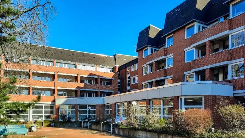 Wohnung zur Miete 700 € 2 Zimmer 119 m²<br/>Wohnfläche ab sofort<br/>Verfügbarkeit Korfesstr. Prinzenpark Braunschweig 38104