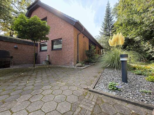 Einfamilienhaus zum Kauf 585.000 € 6 Zimmer 200 m² 1.063 m² Grundstück Isselhorst Gütersloh 33334