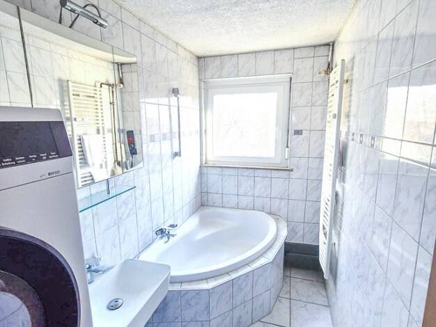 Wohnung zum Kauf 215.000 € 4 Zimmer 87,5 m² 3. Geschoss Uhingen Uhingen 73066
