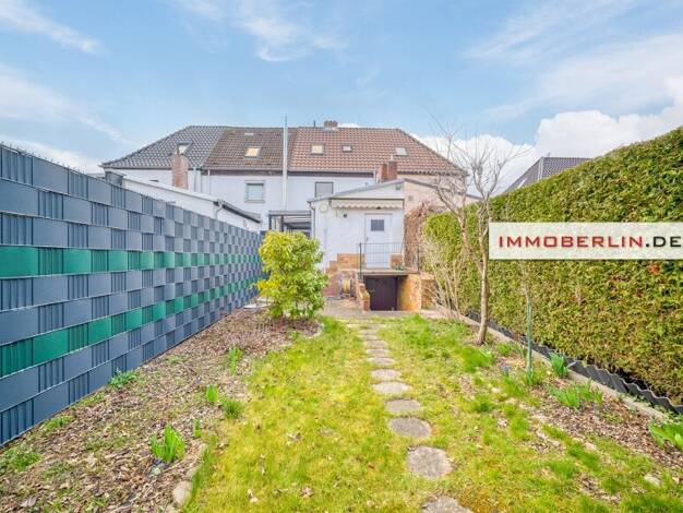 Reihenmittelhaus zum Kauf 435.000 € 3 Zimmer 106 m² 286 m² Grundstück Wittenau Reinickendorf 13437