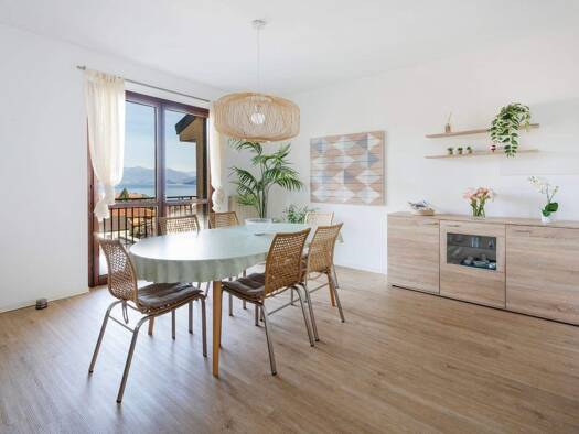 Maisonette zum Kauf 395.000 € 4 Zimmer 180 m² 2. Geschoss frei ab sofort via selva Lunga Stresa