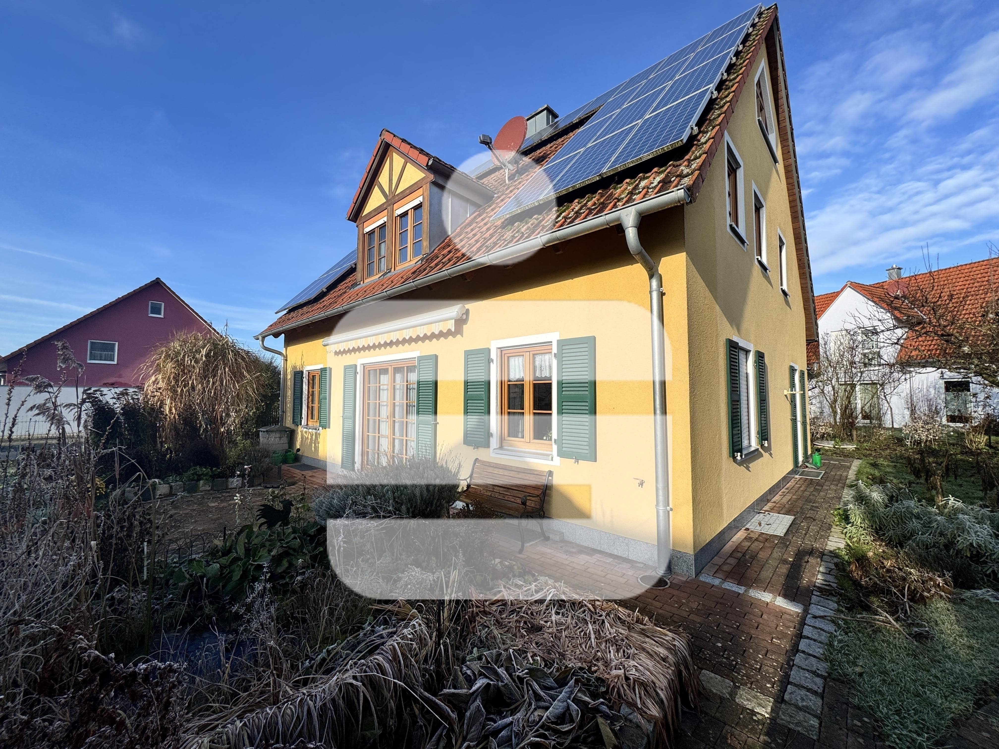 Einfamilienhaus zum Kauf 598.000 € 6 Zimmer 163 m²<br/>Wohnfläche 676 m²<br/>Grundstück 01.08.2025<br/>Verfügbarkeit Obere Hockermühle Amberg 92224