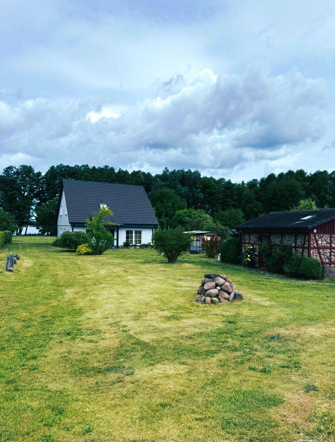 Einfamilienhaus zur Miete - Ansicht 2