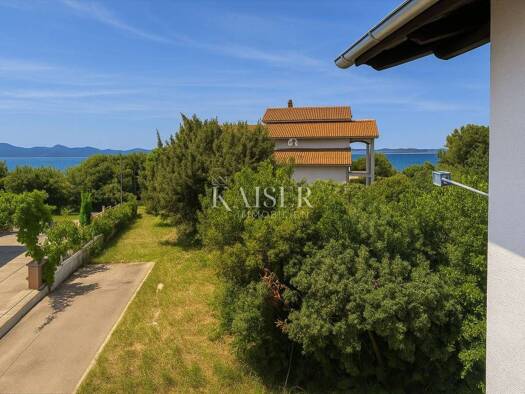 Haus zum Kauf 332.000 € 5 Zimmer 122 m² Petrcane, Zadar - Okolica Petrčane