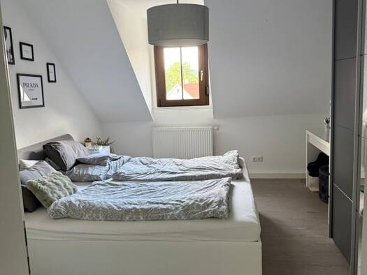 Wohnung zur Miete 452 € 3 Zimmer 80 m² Geschoss 2/3 frei ab 01.01.2026 Tambach-Dietharz 99897