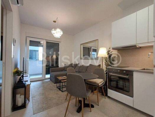 Wohnung zur Miete 750 € 2 Zimmer 30 m² 1. Geschoss Grad - Meje