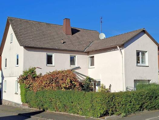 Einfamilienhaus zum Kauf 192.000 € 180 m² 319 m² Grundstück frei ab sofort Lahrbach Tann 36142