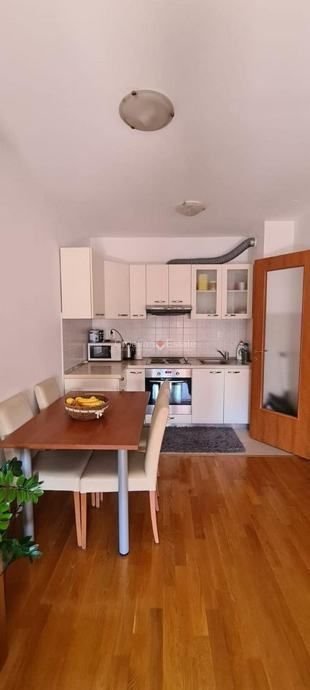 Wohnung zum Kauf 230.000 € 1 Zimmer 45 m²<br/>Wohnfläche 2.<br/>Geschoss Split