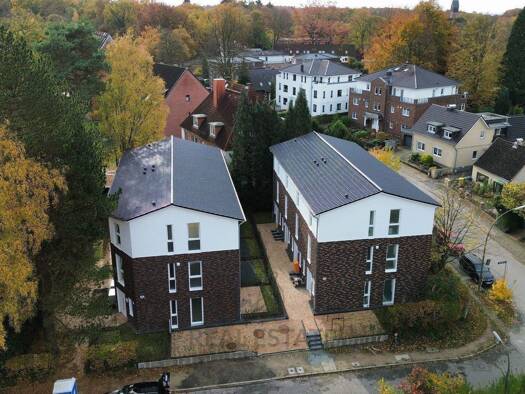 Reihenendhaus zur Miete 2.358 € 5,5 Zimmer 112,3 m² frei ab sofort Sasel Hamburg 22359