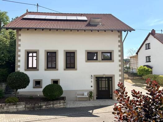 Bauernhaus zum Kauf provisionsfrei 670.000 € 9 Zimmer 254 m² 2.300 m² Grundstück Sprengen Schwalbach 66773
