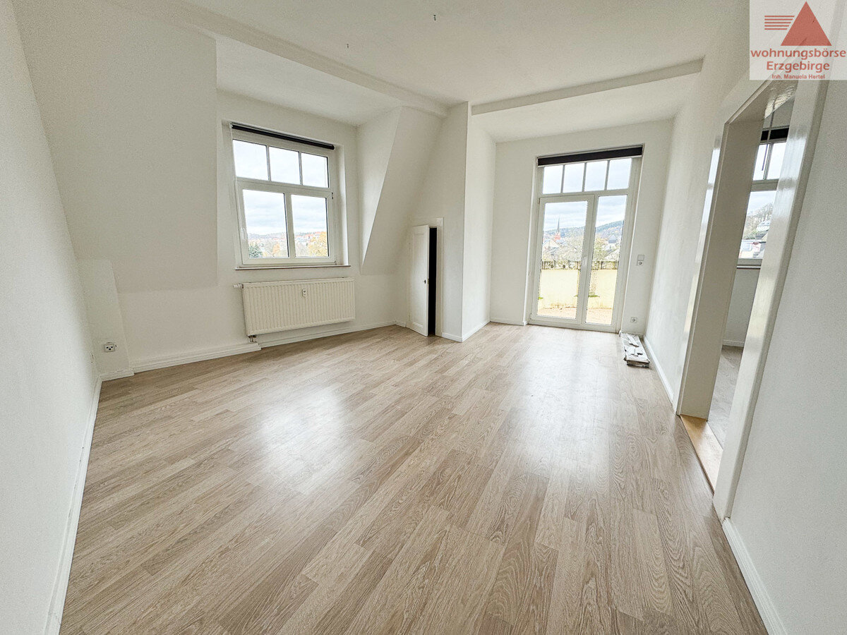 Wohnung zur Miete 605 € 4 Zimmer 121,5 m²<br/>Wohnfläche EG<br/>Geschoss Wettinerstraße 45 Aue 08280