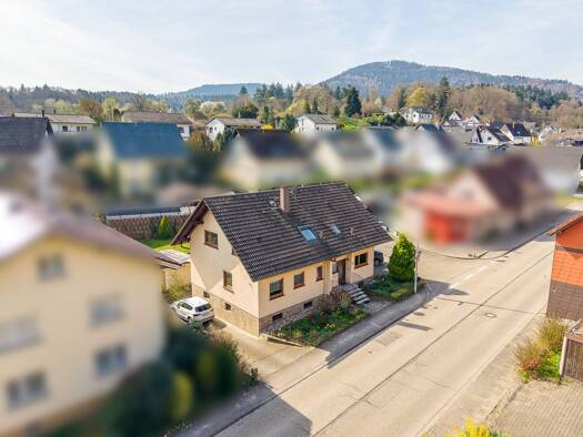 Mehrfamilienhaus zum Kauf 345.000 € 8 Zimmer 165 m² 798 m² Grundstück Selbach Gaggenau 76571