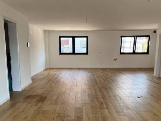 Wohnung zur Miete 2.000 € 6 Zimmer 180 m² frei ab sofort Johannisstrasse St. Ingbert Sankt Ingbert 66386