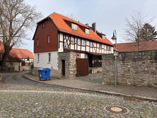 Mehrfamilienhaus zum Kauf 140.000 € 24 Zimmer 556 m² 1.712 m² Grundstück Dingelstedt Huy 38838