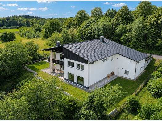 Einfamilienhaus zum Kauf 595.000 € 7 Zimmer 325 m² 2.000 m² Grundstück Weickartshain Grünberg 35305