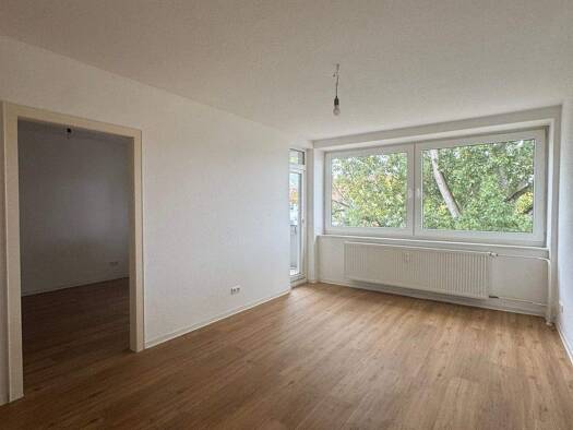 Wohnung zur Miete 429 € 2 Zimmer 53,5 m² 3. Geschoss frei ab sofort Leistikowweg 48 Groß Buchholz Hannover 30655