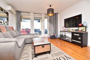 Wohnung zum Kauf 255.000 € 2 Zimmer 67 m² 2. Geschoss Porec center