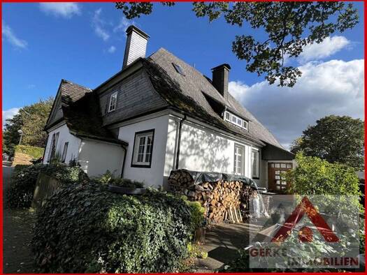 Einfamilienhaus zum Kauf 230.000 € 10 Zimmer 225 m² 880 m² Grundstück Mollseifen Winterberg 59955