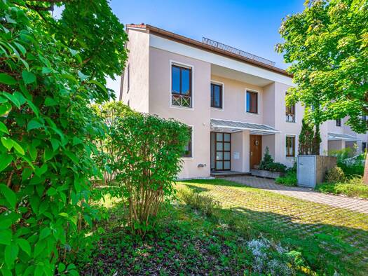 Reihenendhaus zur Miete 2.950 € 5 Zimmer 138 m² 245 m² Grundstück Germering 82110