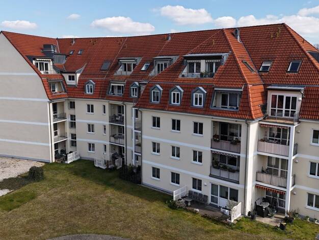 Wohnung zum Kauf 74.000 € 2 Zimmer 57,1 m² 4. Geschoss Rosa-Luxemburg-Straße 90 Pölbitz Zwickau 08058