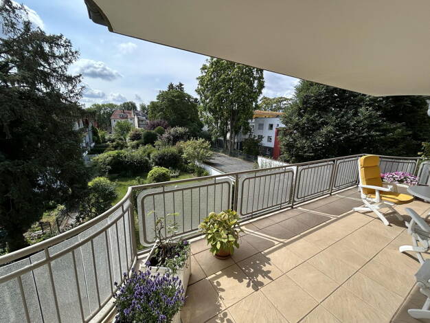 Wohnung zum Kauf provisionsfrei 748.000 € 3,5 Zimmer 120 m² 2. Geschoss Frankfurt 60433