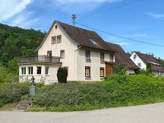 Haus zum Kauf 249.000 € 6 Zimmer 168 m² 2.203 m² Grundstück Grimmelshofen Stühlingen 79780