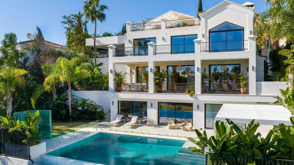 Villa zum Kauf 5.250.000 € 6 Zimmer 1.003 m² Grundstück Benahavis 29679