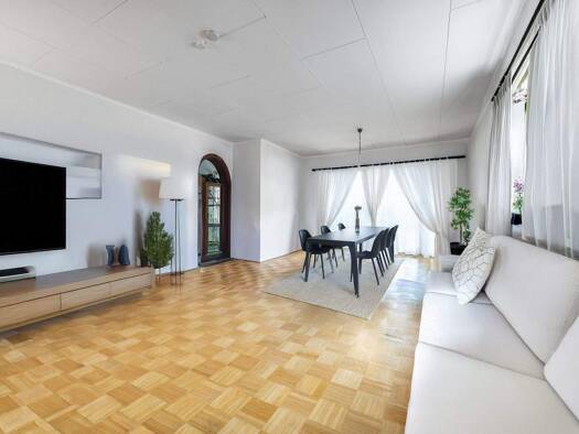 Einfamilienhaus zum Kauf provisionsfrei 399.000 € 4 Zimmer 117 m² 570 m² Grundstück Hausen-Arnsbach Neu-Anspach 61267