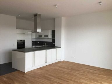 Wohnung zum Kauf provisionsfrei 210.000 € 4 Zimmer 118,4 m² frei ab sofort Erlenbruchstraße Bachschule Offenbach am Main 63071