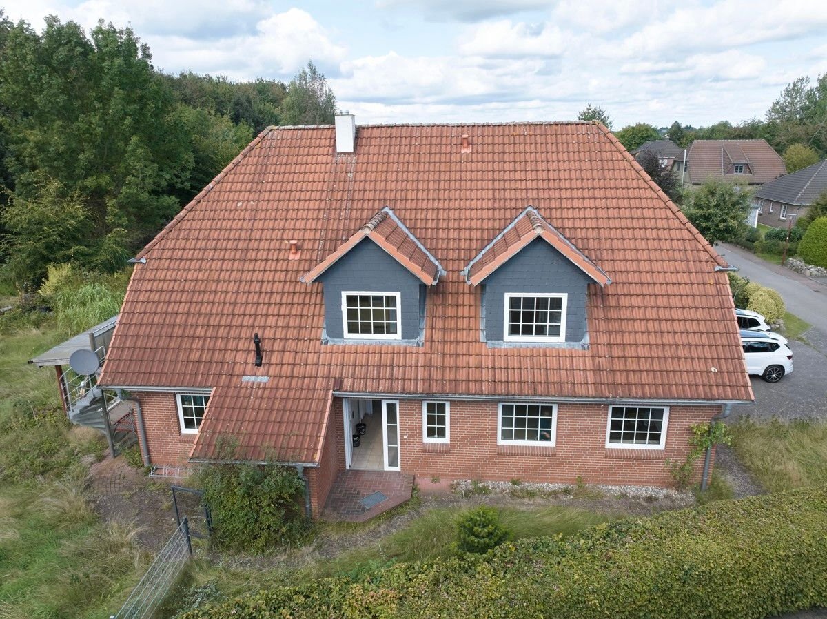 Mehrfamilienhaus zum Kauf 439.000 € 9 Zimmer 258 m²<br/>Wohnfläche 758 m²<br/>Grundstück Achter de Schmee 11 Oeversee Oeversee 24988