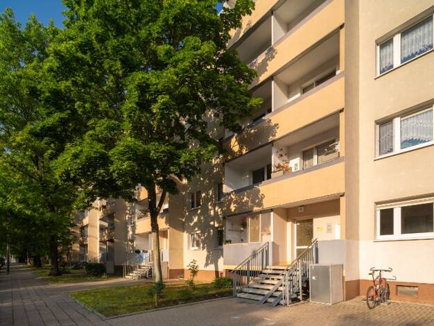 Wohnung zur Miete 418 € 3 Zimmer 57,3 m² 3. Geschoss frei ab 01.08.2025 Hallorenstraße 11 Nördliche Neustadt Halle 06122