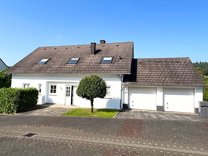 Einfamilienhaus zum Kauf 690.000 € 7 Zimmer 250 m²<br/>Wohnfläche 1.120 m²<br/>Grundstück Irrel 54666