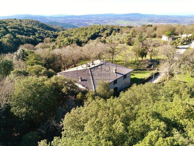 Einfamilienhaus zum Kauf 1.100.000 € 21 Zimmer 773 m² 9.000 m² Grundstück Casole D'Elsa 53031