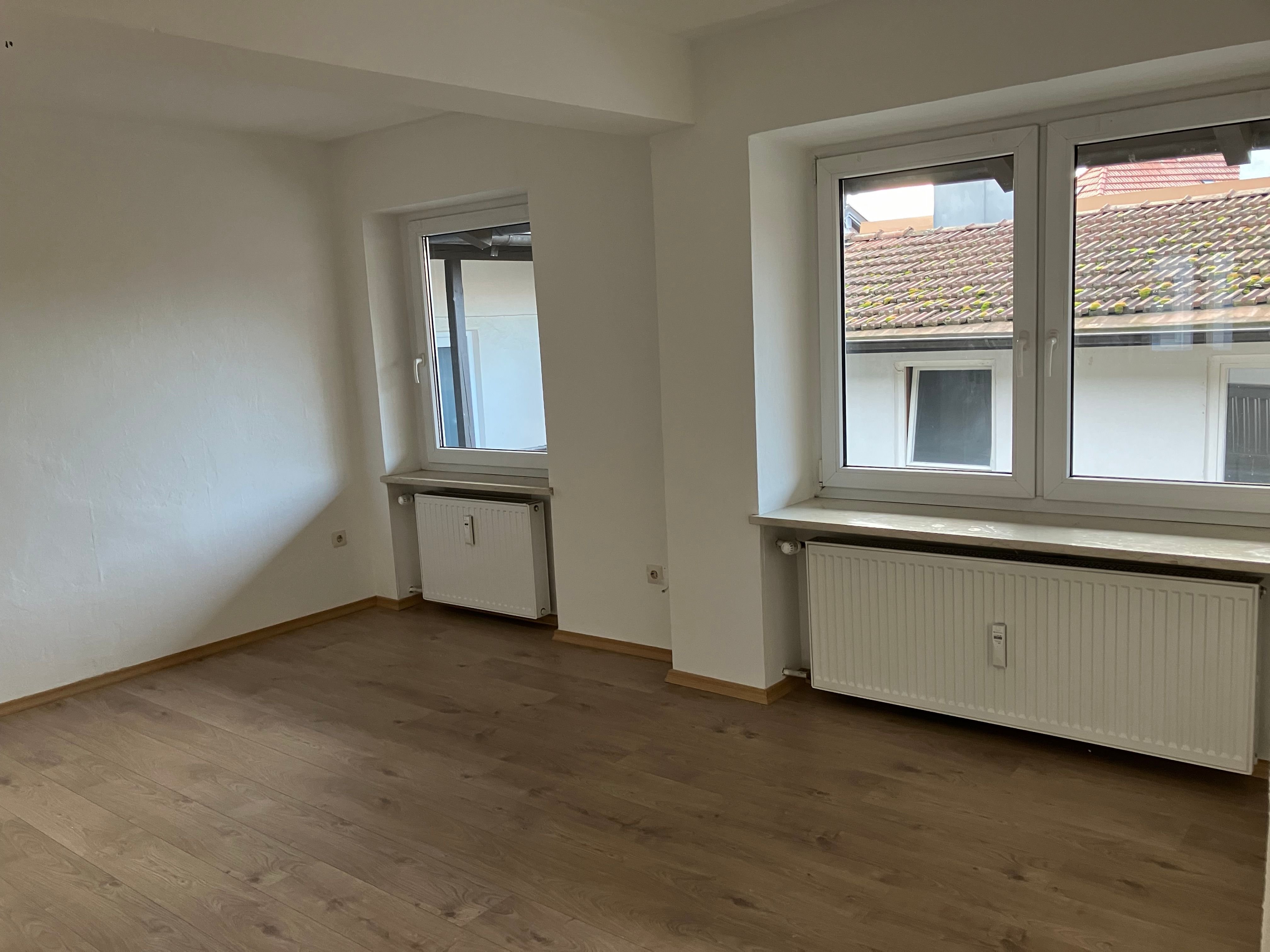 Wohnung zur Miete 370 € 2 Zimmer 67 m²<br/>Wohnfläche 1.<br/>Geschoss 01.01.2025<br/>Verfügbarkeit Ringstraße Pfarrkirchen Pfarrkirchen 84347