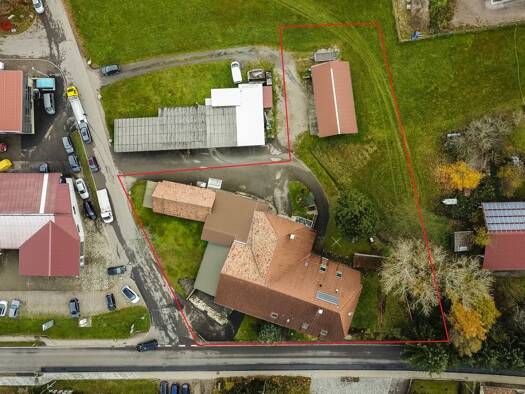 Haus zum Kauf 1.200.000 € 385 m² 2.774 m² Grundstück Rickenbach Rickenbach 79736