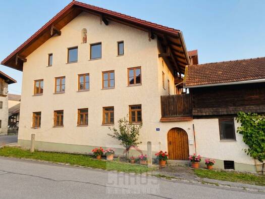 Bauernhaus zum Kauf 490.000 € 10 Zimmer 400 m² 4.285 m² Grundstück Unterhüttensölden Grafenau 94481