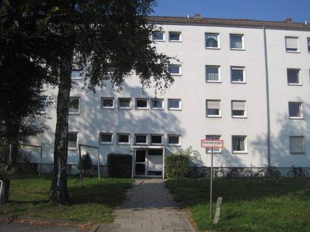 Wohnung zur Miete 728 € 3 Zimmer 69,7 m² 2. Geschoss frei ab 02.04.2026 Am Brucker Bahnhof 18 Bruck Erlangen 91058