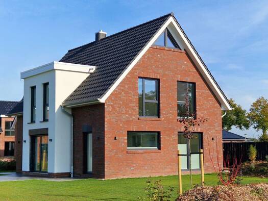 Einfamilienhaus zum Kauf 474.500 € 5 Zimmer 154 m² 734,5 m² Grundstück Brake Brake / Golzwarden 26919