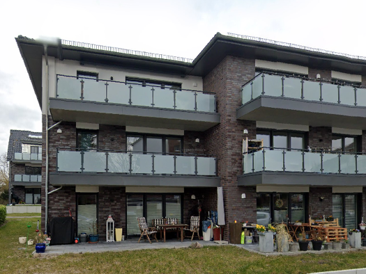 Wohnung zur Miete 1.350 € 3 Zimmer 92 m² 1. Geschoss frei ab sofort Uetersen 25436