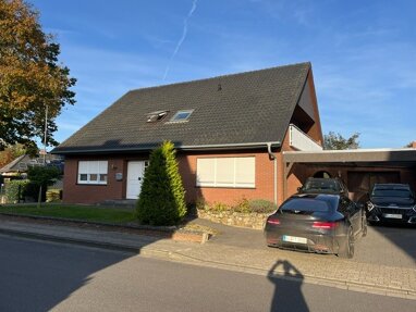 Einfamilienhaus zum Kauf provisionsfrei 295.000 € 8 Zimmer 208 m² 692 m² Grundstück frei ab sofort Kolpingstraße 4 Beesten 49832