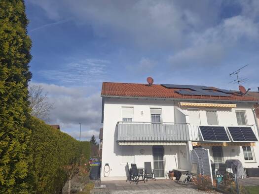 Reihenhaus zur Miete 1.700 € 5 Zimmer 125 m² 300 m² Grundstück frei ab 01.03.2026 Jahnstraße 36 Kaufering 86916