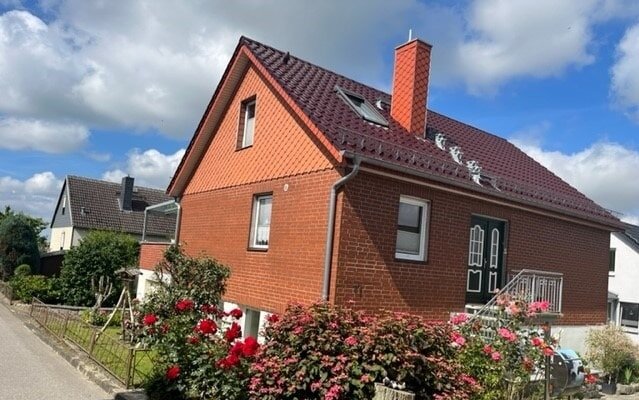 Einfamilienhaus zum Kauf 440.000 € 7 Zimmer 179 m²<br/>Wohnfläche 463 m²<br/>Grundstück 01.02.2025<br/>Verfügbarkeit Kröpelin Kröpelin 18236