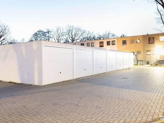 Garage zur Miete provisionsfrei 79,50 € Kirchhuchting Bremen 28259